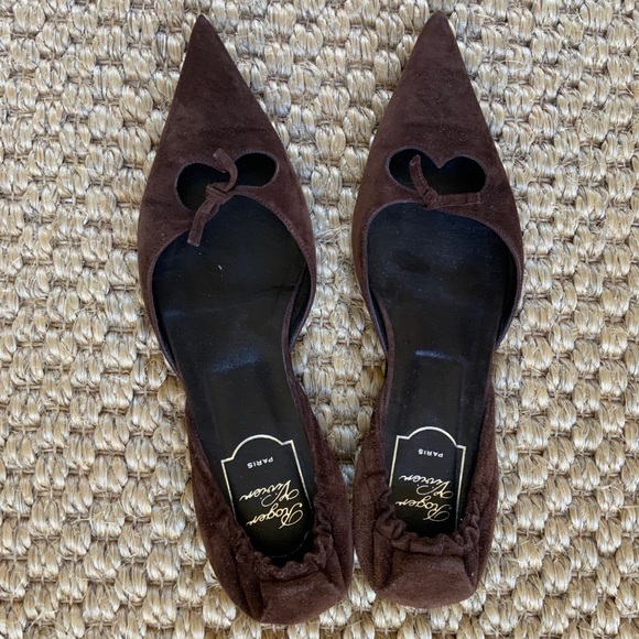 Roger Vivier -Paris- Brown Suede Flats - Picture 1 of 15